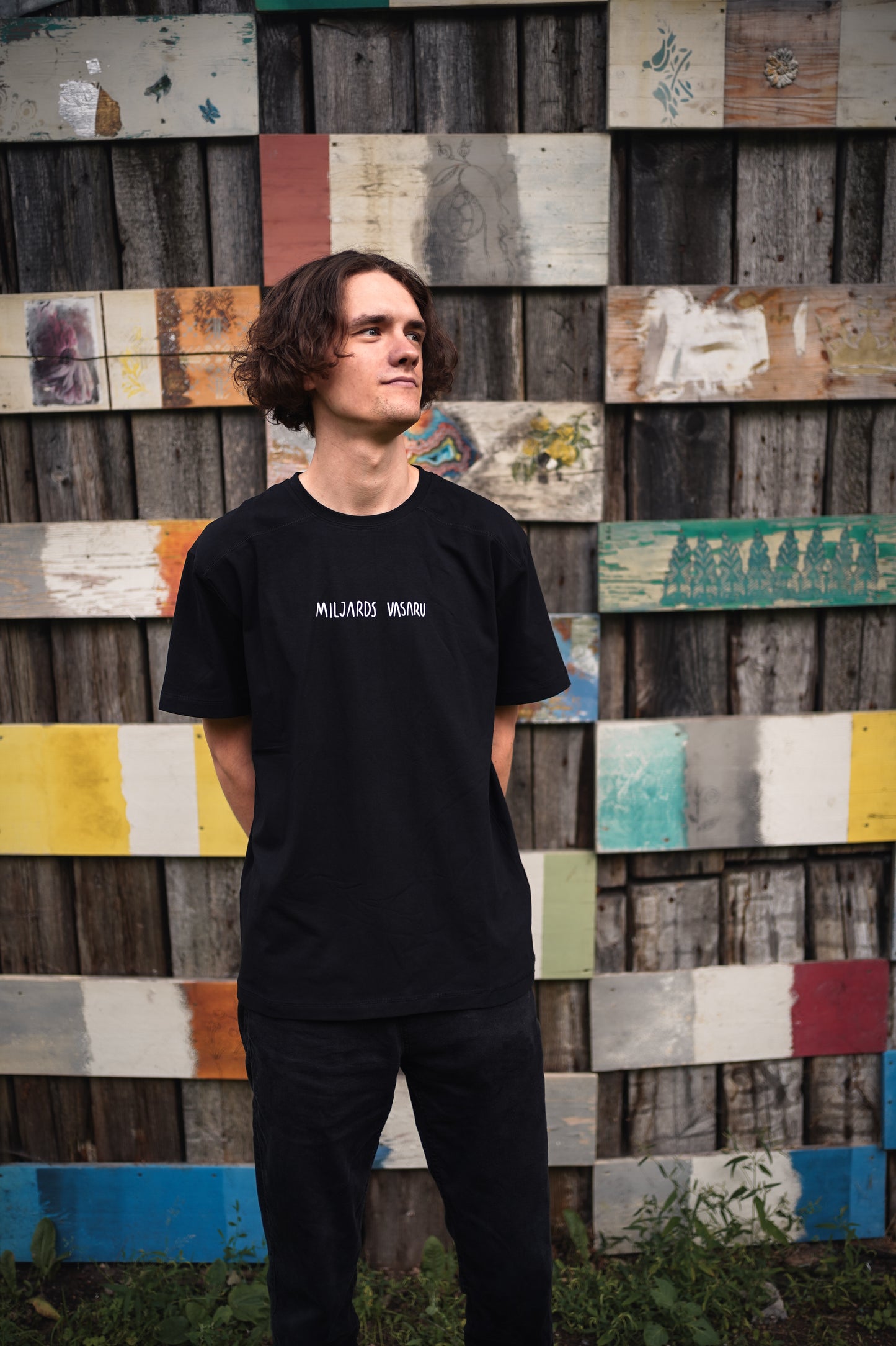 T-Shirt "Miljards vasaru"